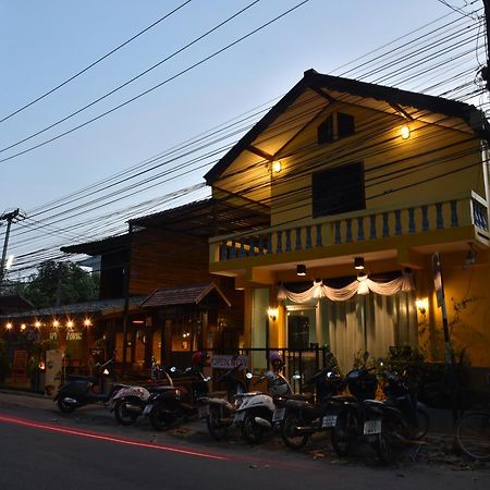 Pama Guesthouse チエンマイ エクステリア 写真