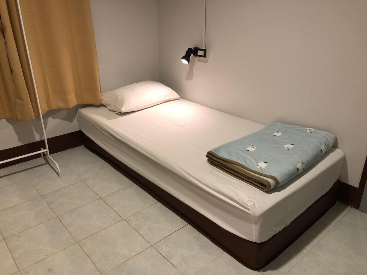 Pama Guesthouse チエンマイ エクステリア 写真